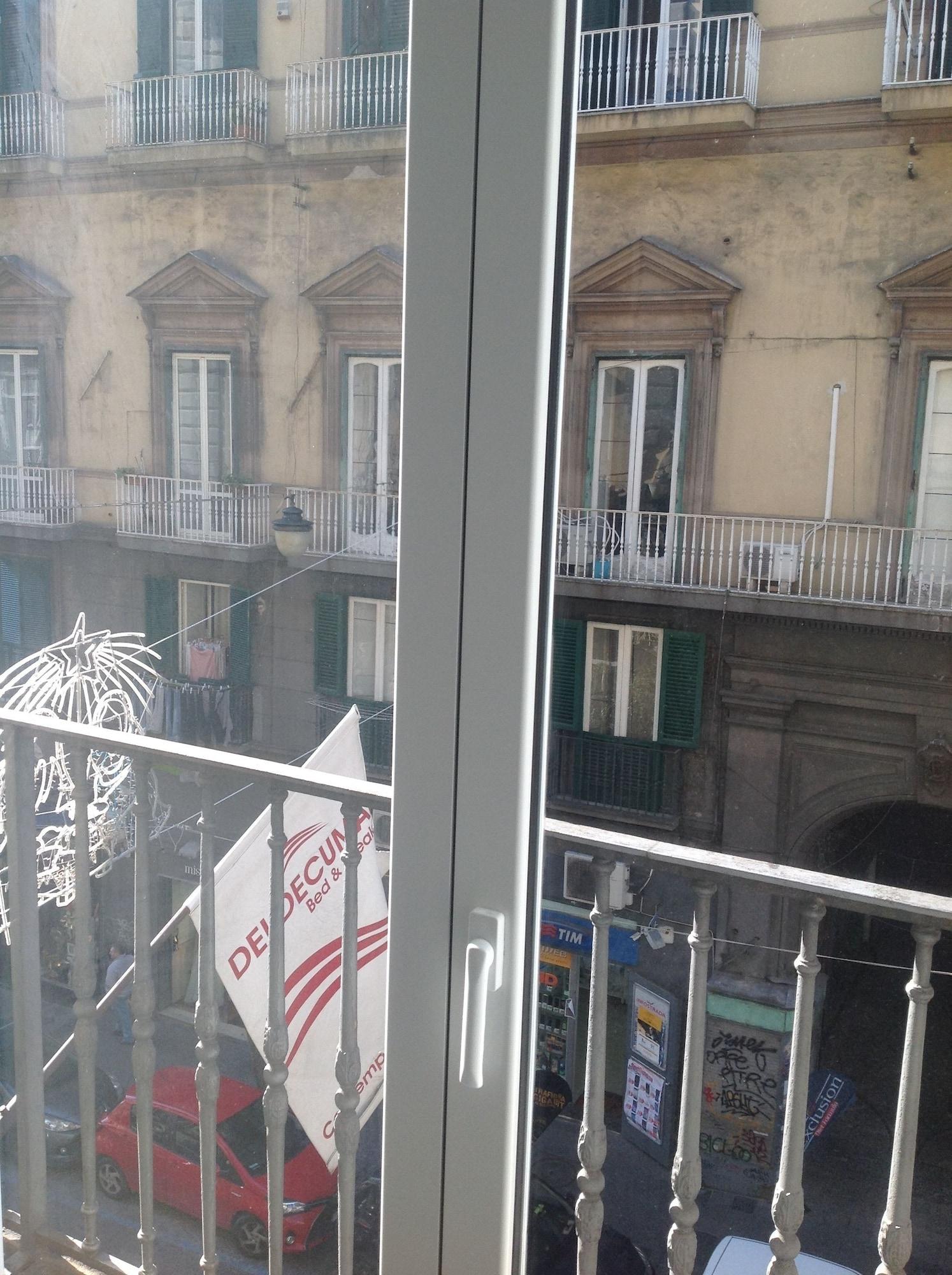 B&B Dei Decumani Napoli Ngoại thất bức ảnh