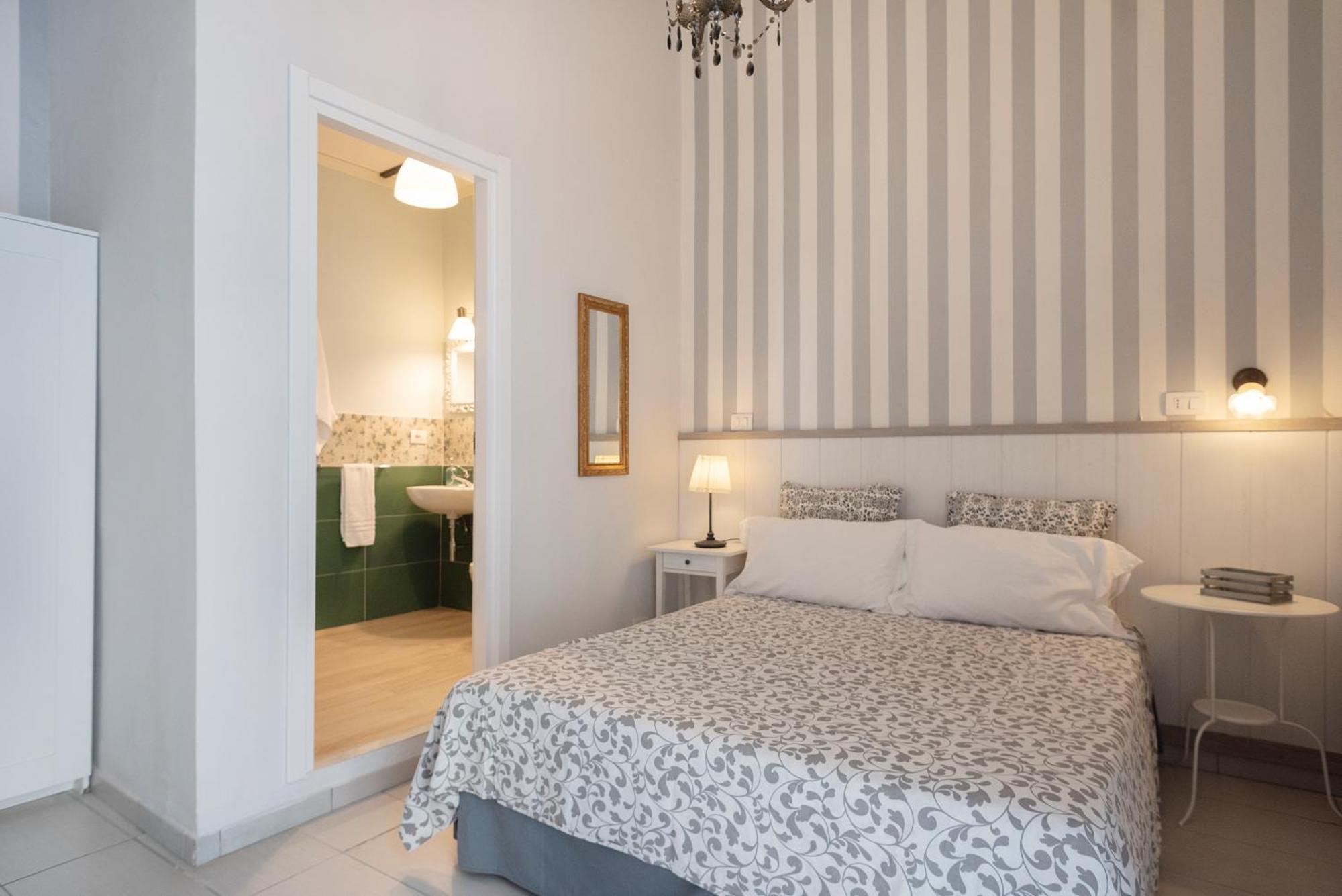 B&B Dei Decumani Napoli Ngoại thất bức ảnh