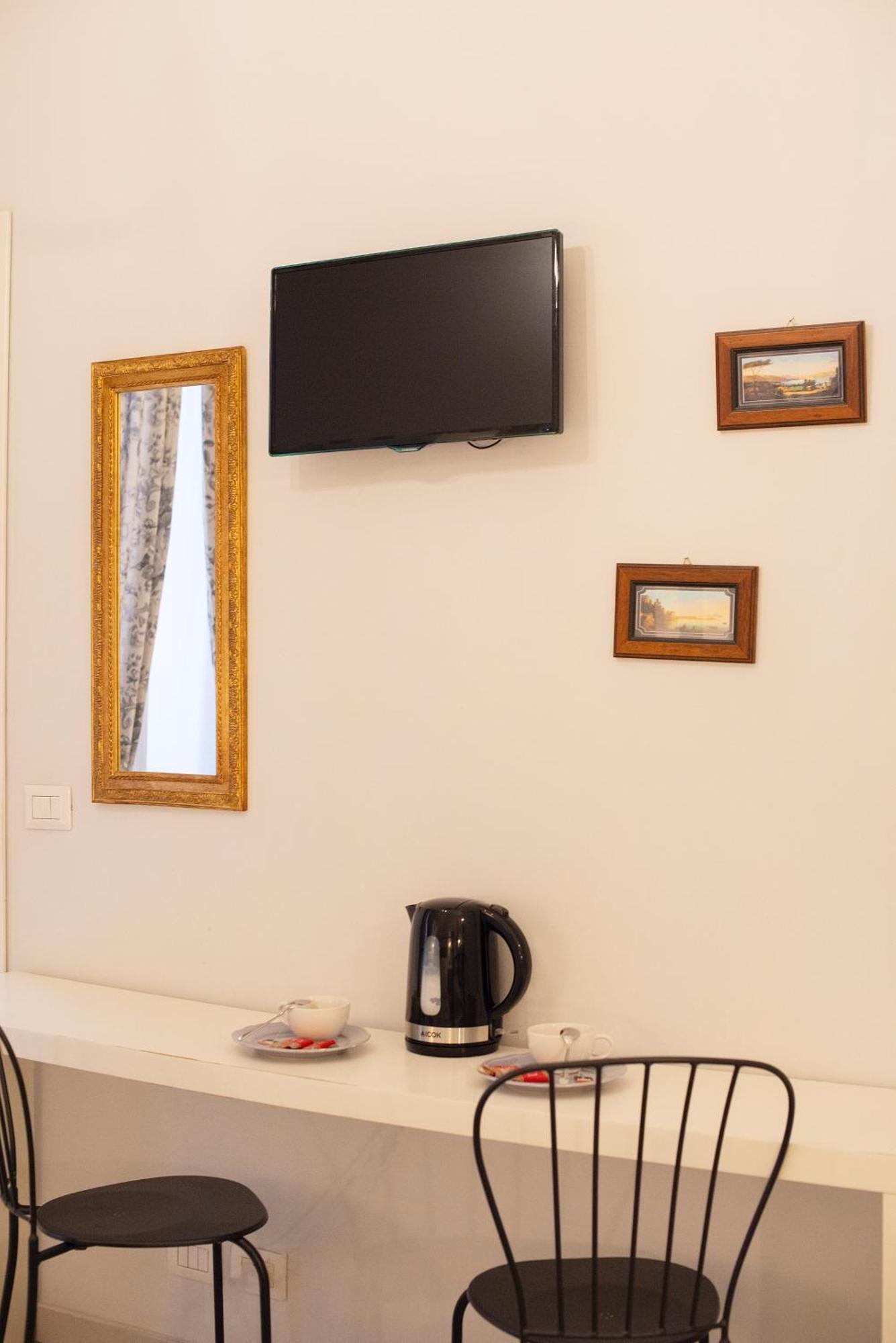B&B Dei Decumani Napoli Ngoại thất bức ảnh