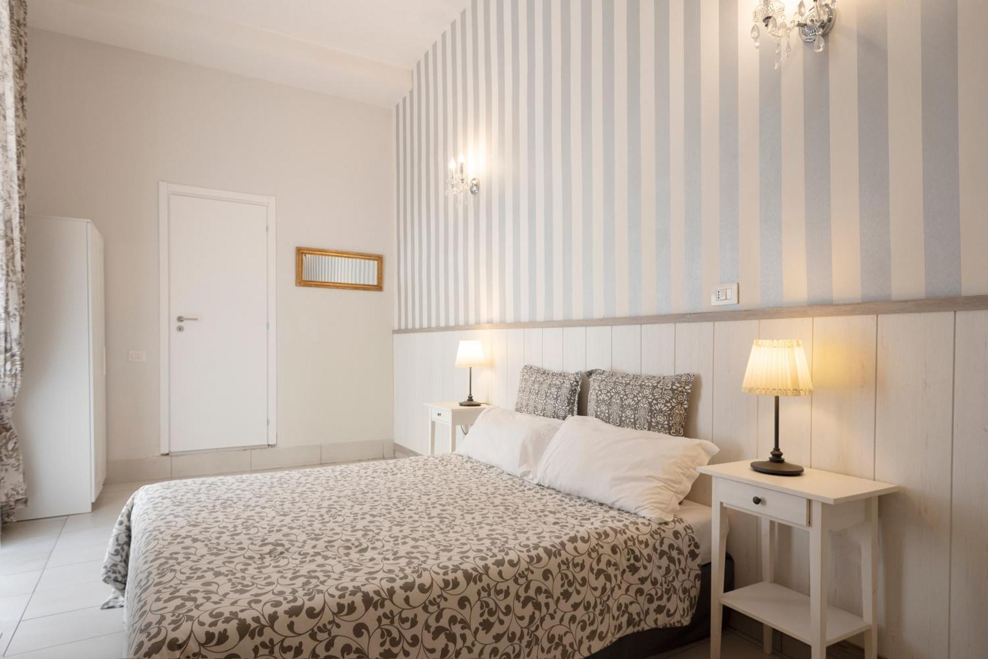 B&B Dei Decumani Napoli Ngoại thất bức ảnh