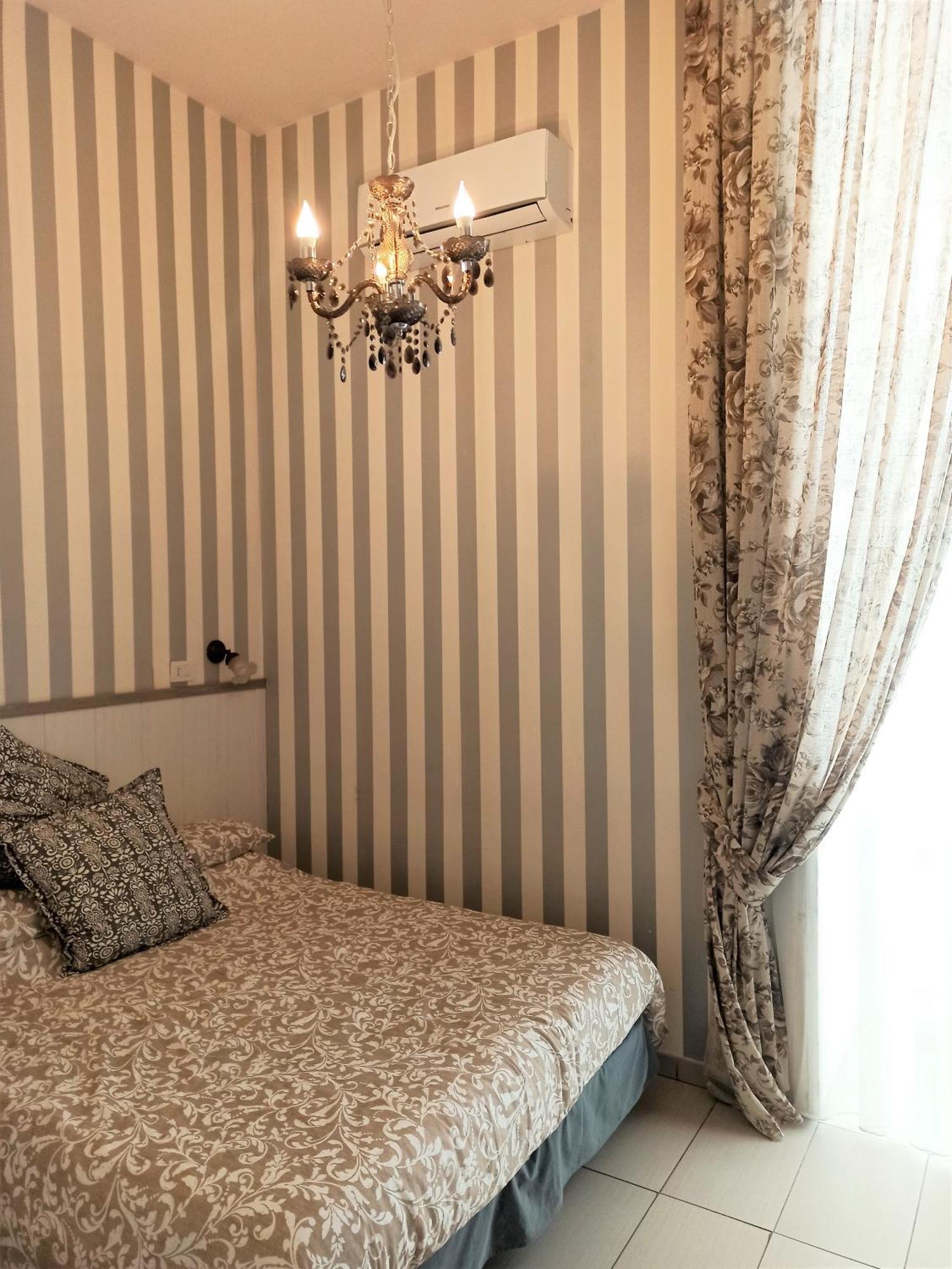 B&B Dei Decumani Napoli Ngoại thất bức ảnh