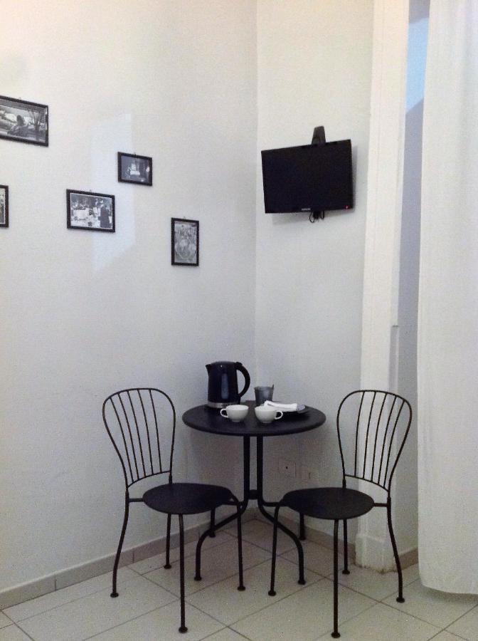 B&B Dei Decumani Napoli Ngoại thất bức ảnh